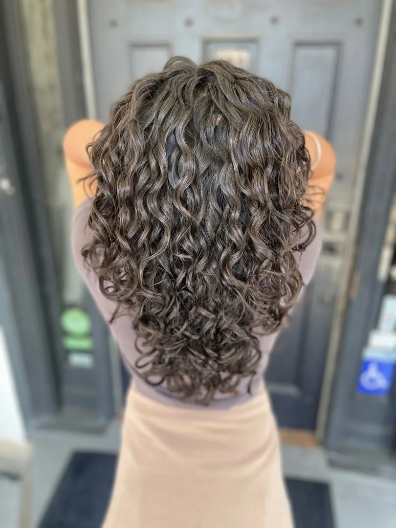 Luxe Curls By Ashley business photo